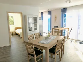 Apartment with garden & terrace | Garden view - Image 2