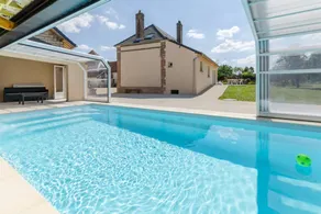 Fully equipped gite with terrace, barbeque & private pool - Image 2
