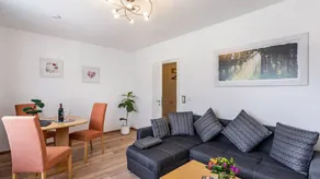 Flat with garden, barbecue & terrace - Image 4