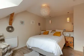 Children-friendly nice holiday home with terrace & barbeque | City view | Good for workation - Image 4