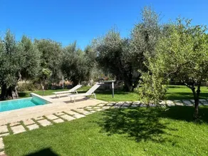 Flat with garden, pool & terrace | Garden view - Image 5