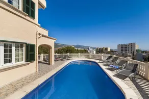 Fully equipped ample villa with terrace, barbecue & private pool | Close to the beach - Image 3
