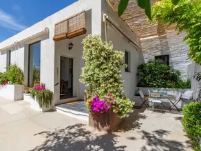 Spacious cottage with garden, terrace & private pool | Mountain view - Image 3