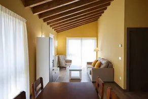 Apartment 'El Texu' with Mountain Views, Garden and Wi-Fi - Image 3