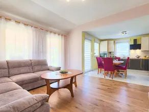 Fully equipped pleasant house with garden, private pool & terrace - Image 4