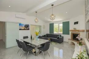 Family-friendly pleasant holiday home with garden, terrace & barbeque | Mountain view - Image 5