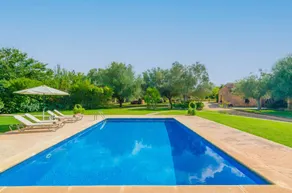 Familienfreundliche Villa mit Grill, Garten und Terrasse - Image 3