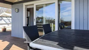 Holiday home with sauna, BBQ & terrace - Image 4
