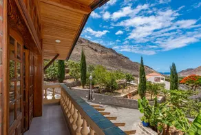 House with terrace, pool & garden | Suitable for remote work - Image 2