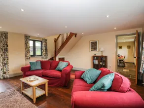 Cottage with garden - Image 5