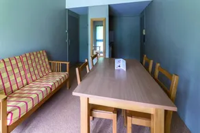 Holiday apartment with pool, garden & terrace - Image 2