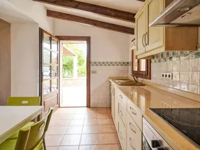 Family-friendly holiday home with BBQ, terrace & private pool - Image 5