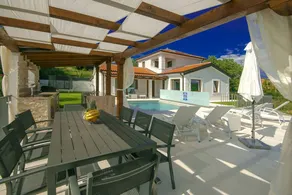 Charming villa with hot tub, private pool & garden - Image 5