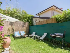 Appartement avec jardin, terrasse et barbecue - Image 4