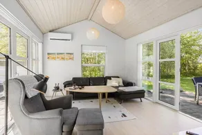 House with terrace & barbeque - Image 2
