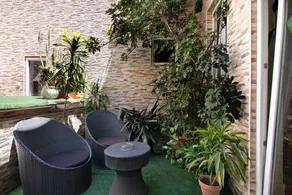 Chambre chez l'habitant avec terrasse | Vue ville - Image 5