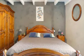 Bed and Breakfast 'Chambre Chataignier Avec Piscine' with Mountain View, Shared Pool and Wi-Fi - Image 2