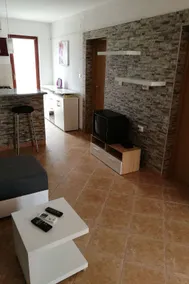 Gemütliche Erdgeschosswohnung Ema mit Terrasse - Image 5