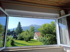 Holiday home with terrace, heated pool & garden | Mountain view - Image 2