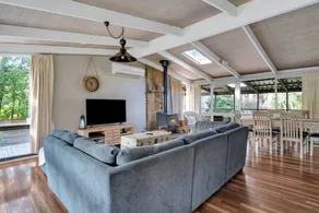 Holiday apartment with terrace | Beach nearby - Image 3