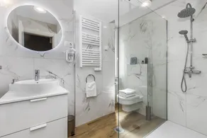 Children-friendly beautiful apartment | River view - Image 5