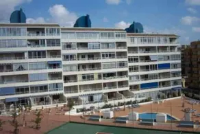 Holiday apartment with pool - Image 3
