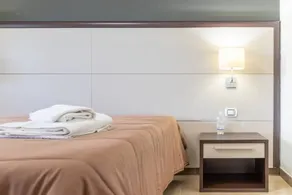 Private room with garden & pool | Mountain view - Image 3