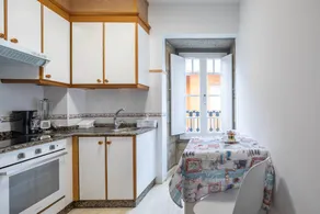 Apartamento vacacional | Vistas a la ciudad - Image 4