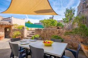 Villa with barbeque, private pool & terrace - Image 4
