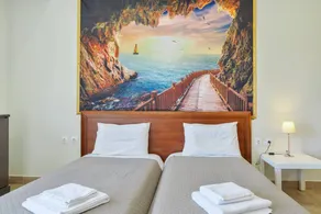 Holiday apartment with terrace & garden | Mountain view - Image 4
