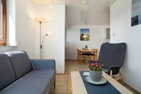 Ground Floor Apartment EG1 in "Gästehaus Heinemann" on Lake Constance with Lake View - Image 3