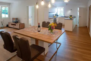 Apartment 'Ferienwohnung Löwenzahn' with Mountain View, Shared Terrace and Wi-Fi - Image 4