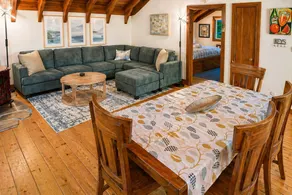 Holiday home with garden, jacuzzi & barbecue | Suitable for remote work - Image 3