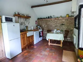 Cottage with garden - Image 5