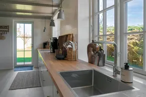 House with terrace, garden & sauna | Good for workation - Image 5
