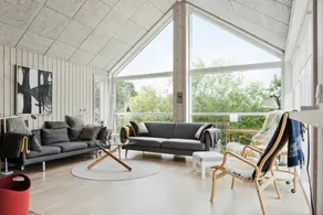 Beautiful light on lovely Helgenæs - Image 3