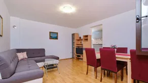 Appartement avec terrasse - Image 2