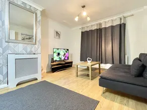 Family-oriented wonderful cottage with barbecue & garden | River view | Dogs allowed - Image 4