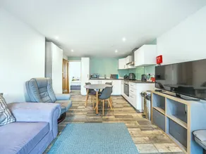 Flat | River view - Image 2