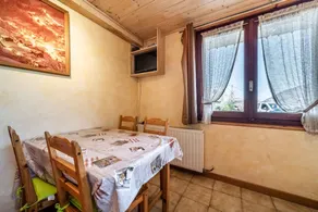 Holiday apartment with garden, BBQ & terrace | Mountain view - Image 5