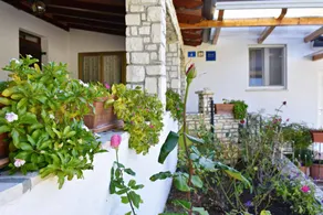 Holiday home close to the beach - Image 4
