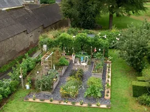 Lovely dedicated room with garden, barbecue & pool - Image 5