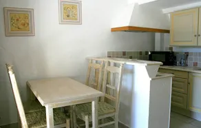Provençal Escape with Pool - Image 3