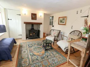 Fully equipped cottage with garden | Pet-friendly - Image 3