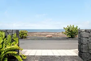 Wunderschöne Wohnung mit Garten und Terrasse | Meerblick - Image 2