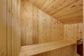Fully equipped charming holiday home with terrace, sauna & hot tub - Image 4