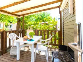 Family-oriented lovely mobile home with terrace & pool | Next to the beach - Image 5