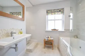 Child-friendly cottage with terrace & garden | Beach view | Beach nearby | Pets allowed - Image 5
