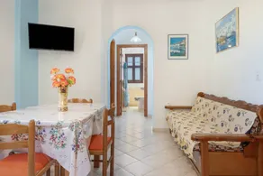 Holiday apartment with garden & terrace | Beach view - Image 4
