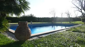 Gemütliche Villa mit Whirlpool, Terrasse und privatem Pool - Image 3